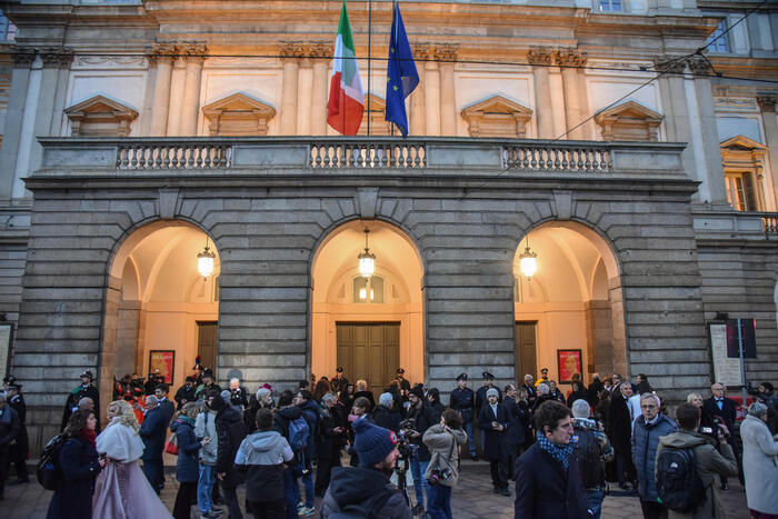Milano Festeggia La Prima Dell