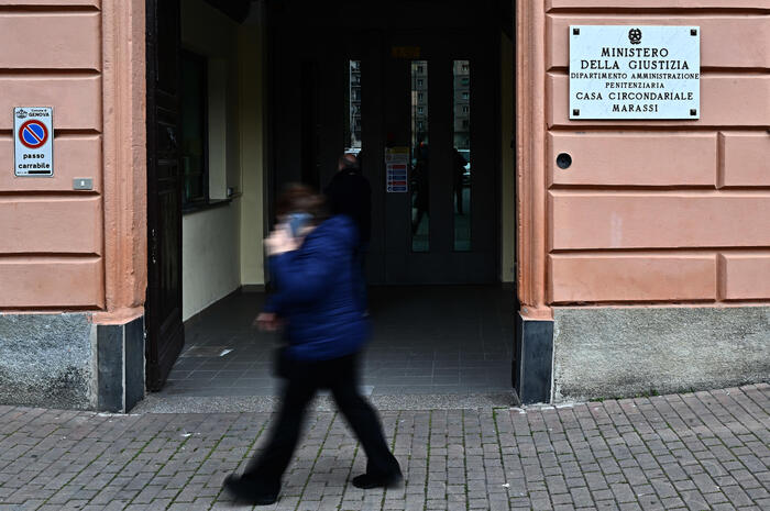 Morte Tragica Di Un Detenuto A
