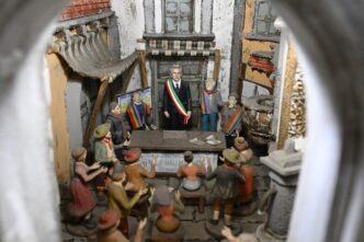 Napoli Celebra Il Suo Sindaco