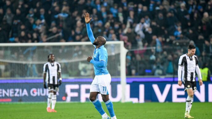 Napoli Vince In Rimonta Contro