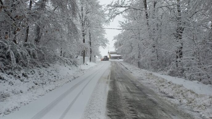 Neve Sull27Appennino Emiliano R