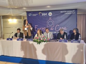 Nuovo Progetto 22Europa A Casa22