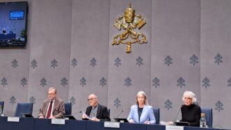Papa Francesco E Il Debito3A Il