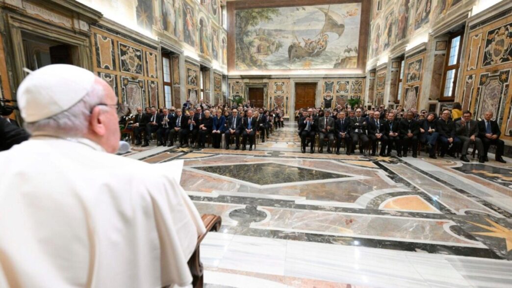 Papa Francesco E La Finanza3A U