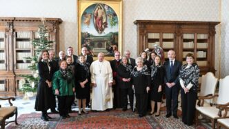 Papa Francesco Esorta Al Valor