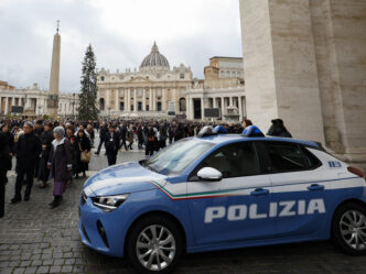 Papa Francesco In Piazza Di Sp