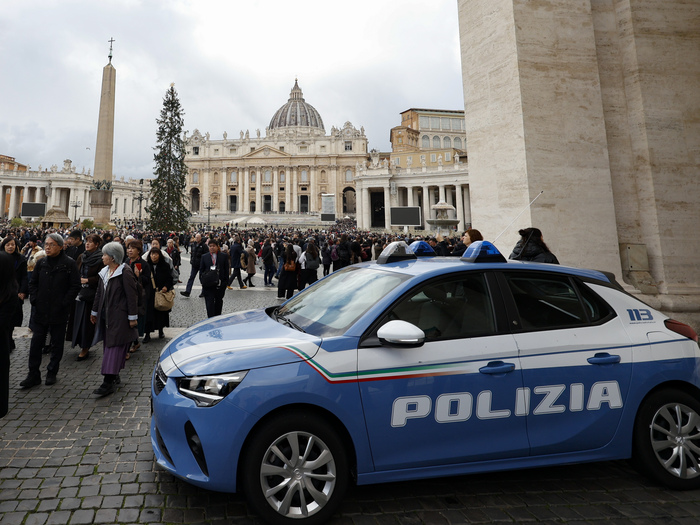Papa Francesco In Piazza Di Sp