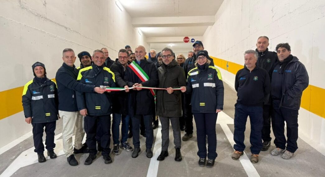 Parcheggio Di Via Misticoni A