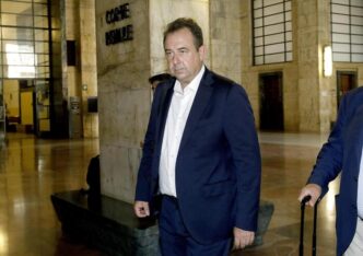 Piero Amara Perde L27Affidament
