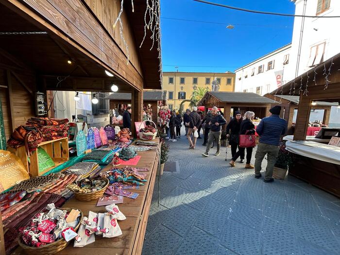 Pistoia Celebra Il Natale Con
