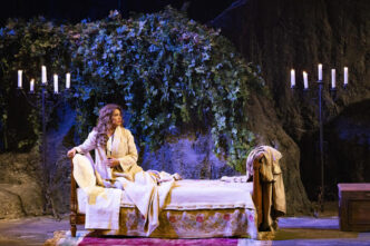 Polemiche Al Teatro3A I Fischi
