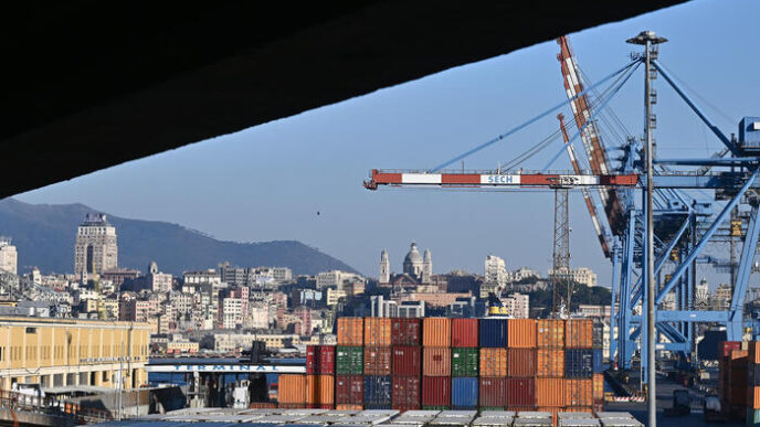 Porto Di Genova3A Crescita Del