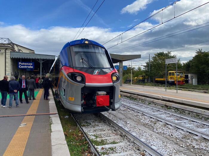 Potenziamento Dei Trasporti In