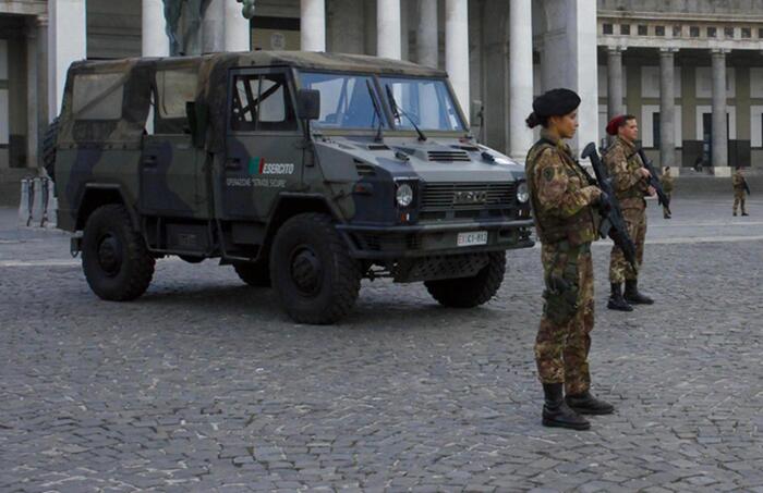 Presenza Dell27Esercito In Piaz
