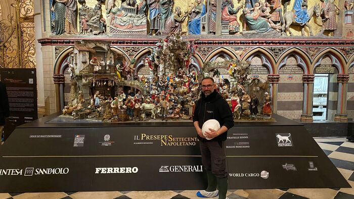 Presepe Napoletano A Notre Dam