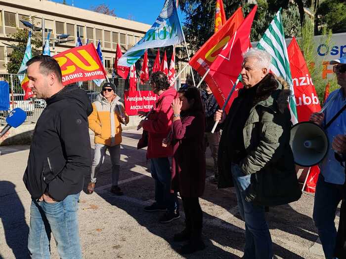 Protesta Dei Sindacati Della S