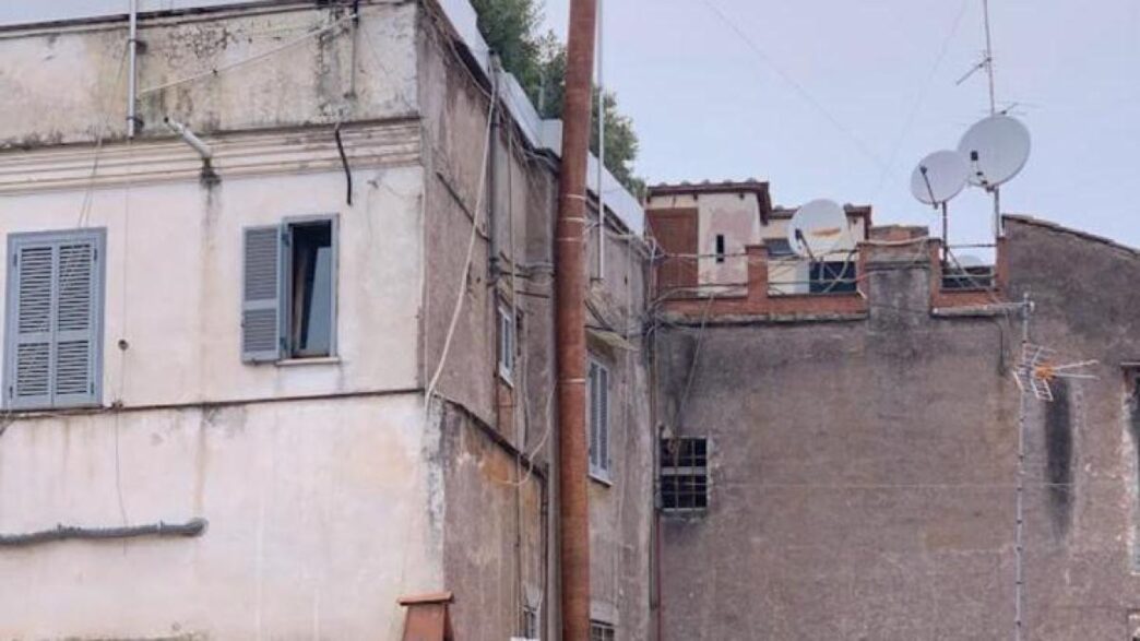 Proteste In Via Della Scrofa P