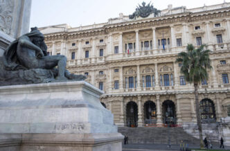 Ricorsi Del Governo Italiano S