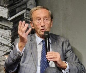 Riflessioni Sul Ruolo Di Gianf