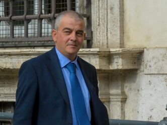 Rimpasti Di Governo E Temi Cal