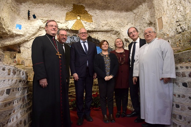 Roma Celebra Il Presepe Dei Ne
