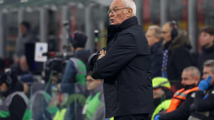 Roma E Milan Si Sfidano Senza