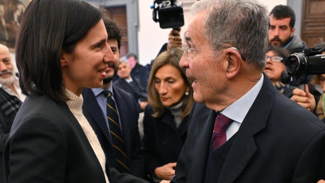 Romano Prodi Critica La Destra
