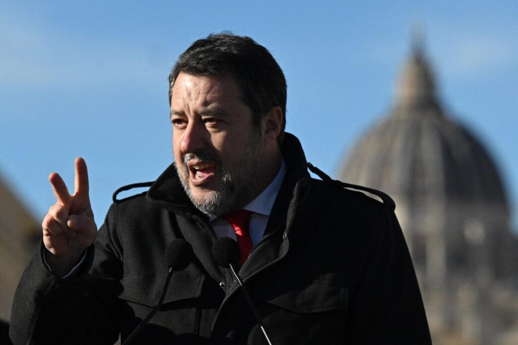 Salvini Alle Onde Della Giusti