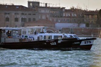 Scontro In Laguna A Venezia3A C