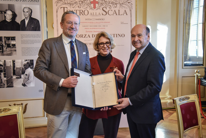 Scoperto Libretto Originale De