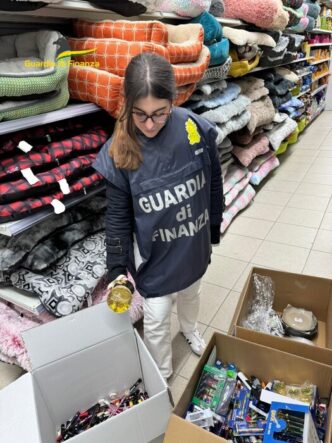 Sequestrati 791 Articoli Non C