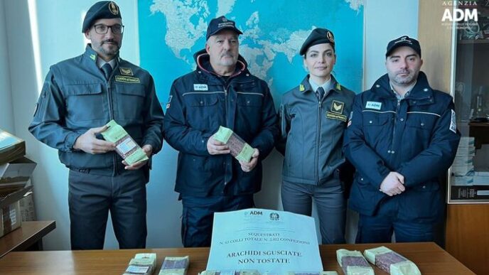 Sequestro Di Arachidi In Cina3A