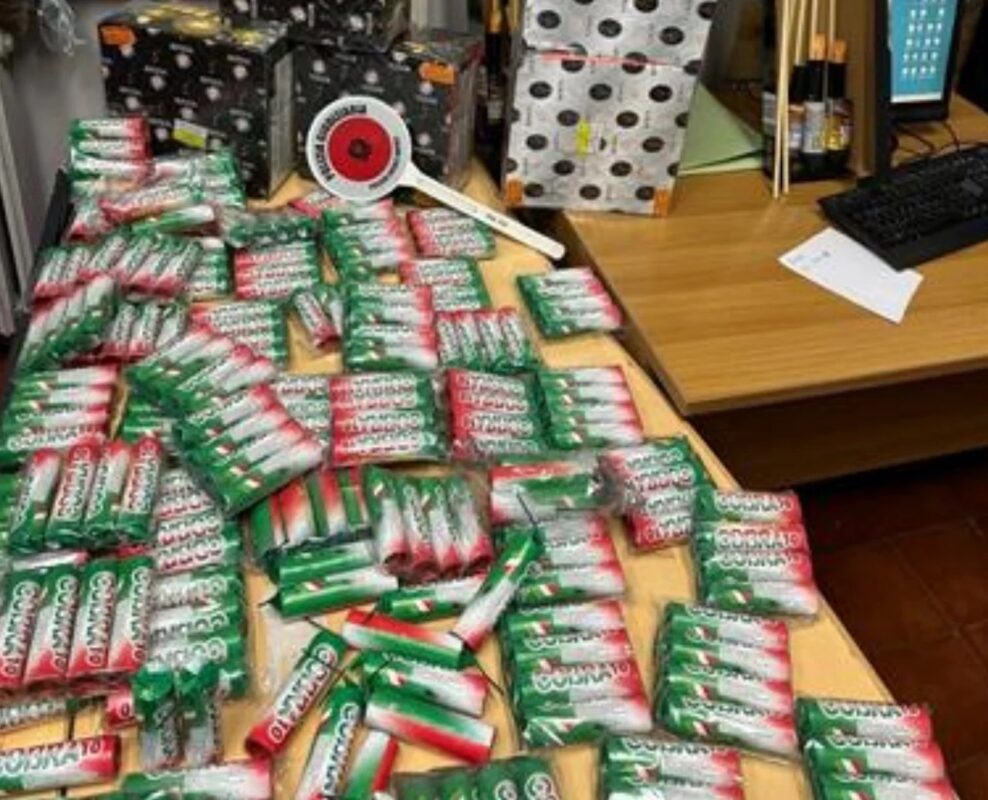 Sequestro Di Materiale Esplode