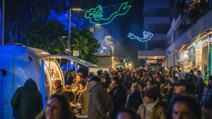 Sorrento Invasa Dal Gusto3A Due