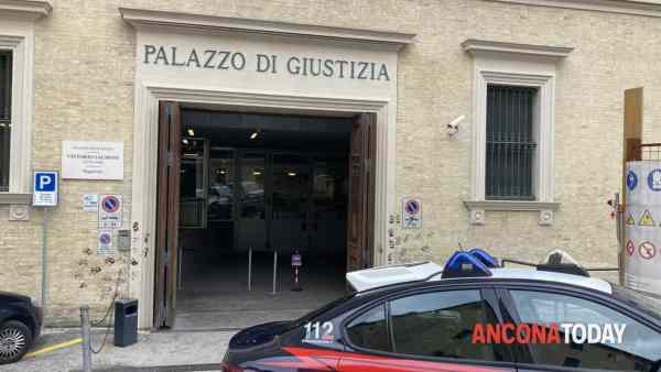 Spaccio Di Hashish A Jesi3A Arr