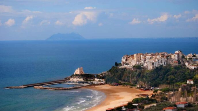 Borgo Di Mare, Basso Lazio