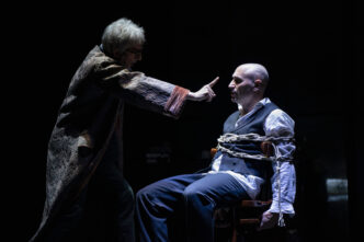 Teatro Maria Caniglia3A 27Il Cas