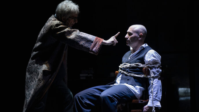 Teatro Maria Caniglia3A 27Il Cas