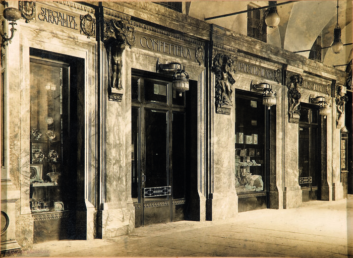 Torino Celebra I 150 Anni Di B