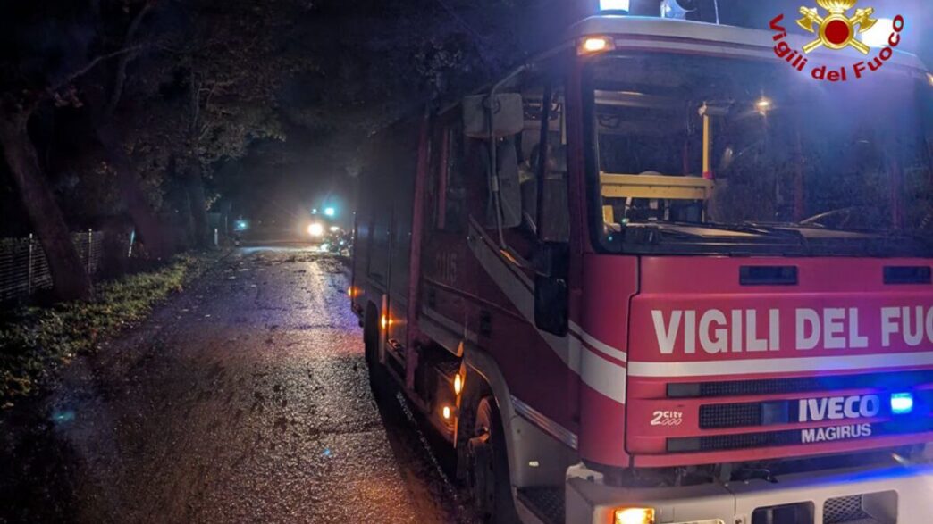 Tragico Incendio Di Un Tir A M