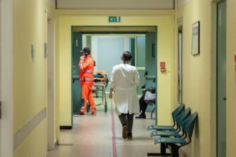 Tragico Parto Al Policlinico S 1
