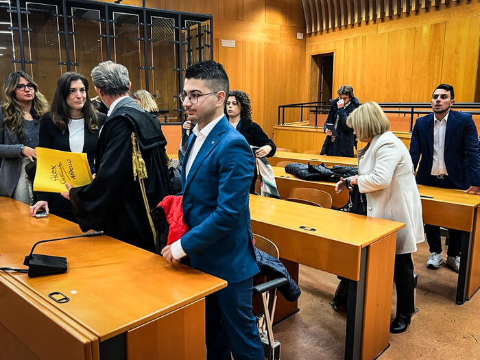 Uccisione Di Un Padre A Colleg