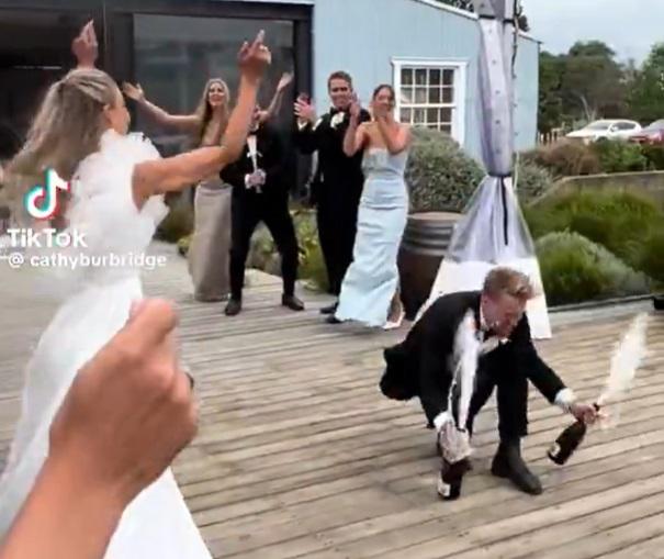 Un Matrimonio Che Fa Il Giro D
