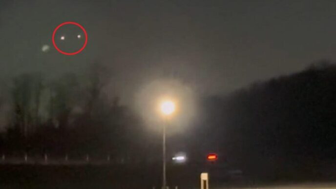 Un Mistero Aereo3A La Presenza
