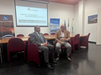 Un Nuovo Volo Collegherc3A0 Lamez