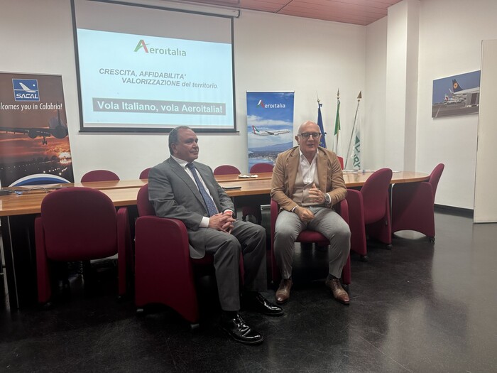 Un Nuovo Volo Collegherc3A0 Lamez