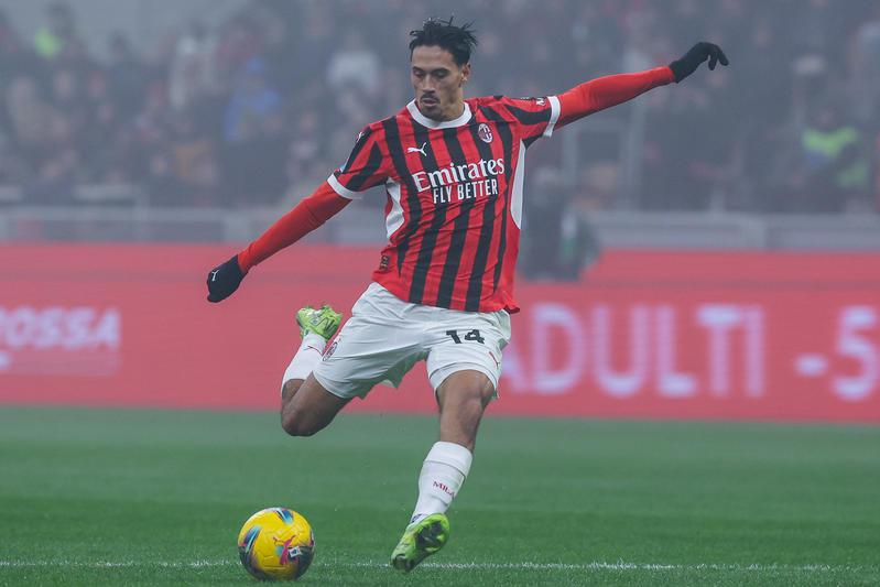 Verona Attende Il Milan3A Sfida