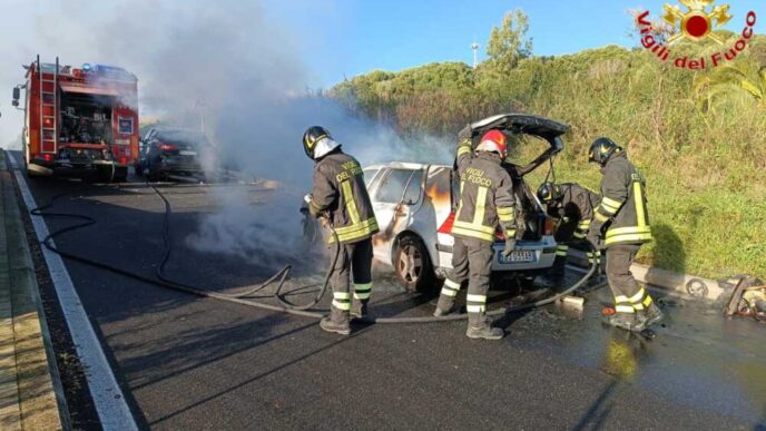 Violento Scontro Tra Auto A Sa