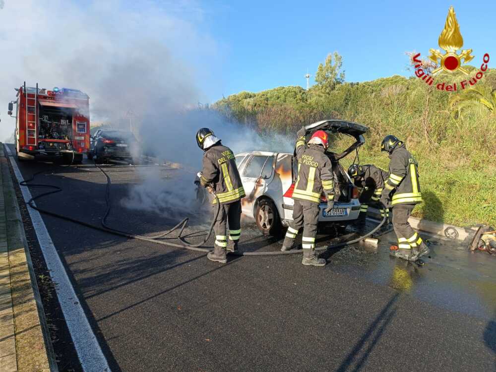 Violento Scontro Tra Auto A Sa