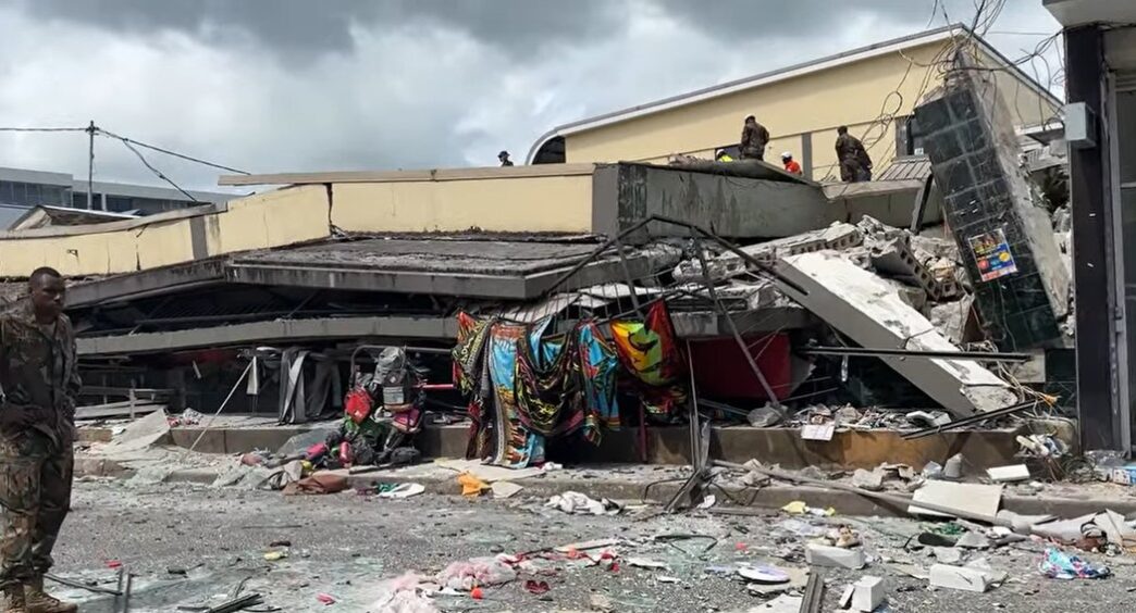 Violento Terremoto Colpisce Va